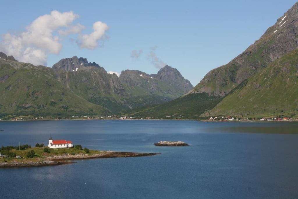 Charming House By The Sea, Lofoten! Laupstad Buitenkant foto